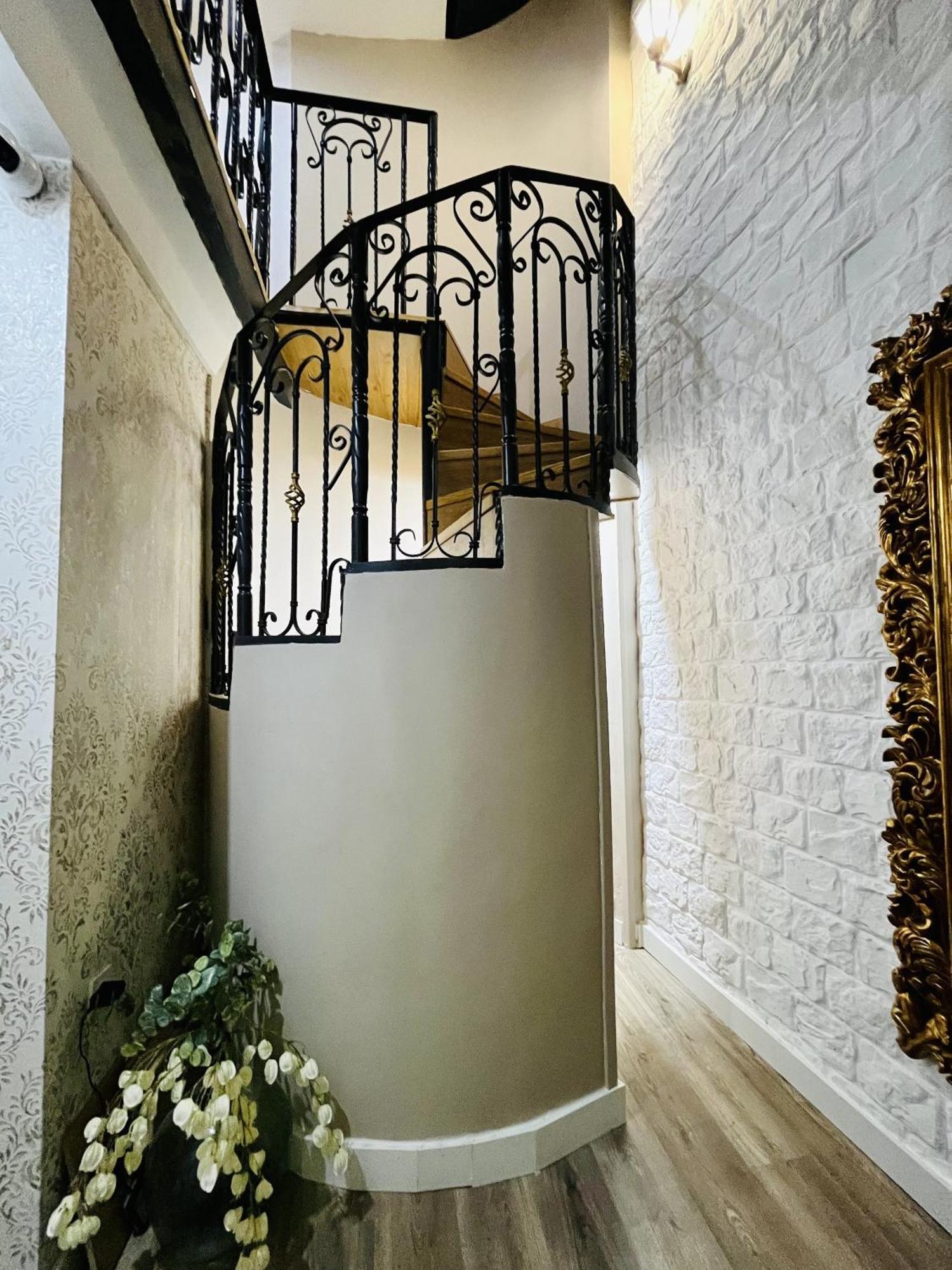 Apartamento Torres De La Catedral Jaén Exterior foto